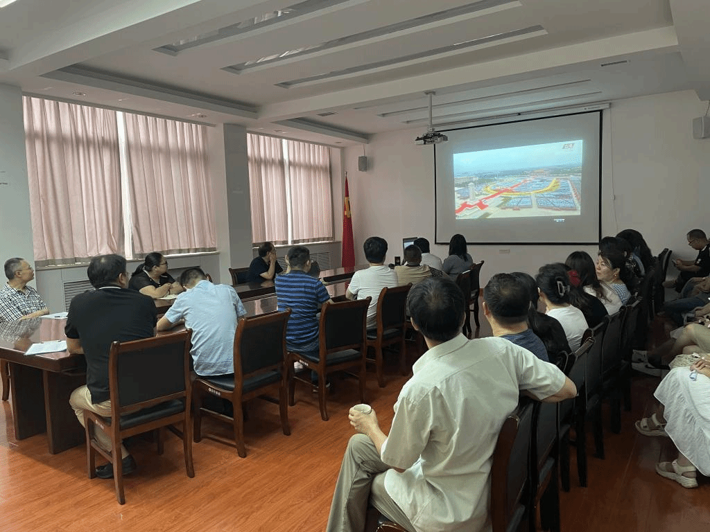 太阳成集团tyc33455庆祝中国共产党成立100周年大会直播观看照片-